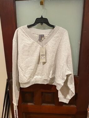 Sweaty Betty Revive V-Neck sweatshirt